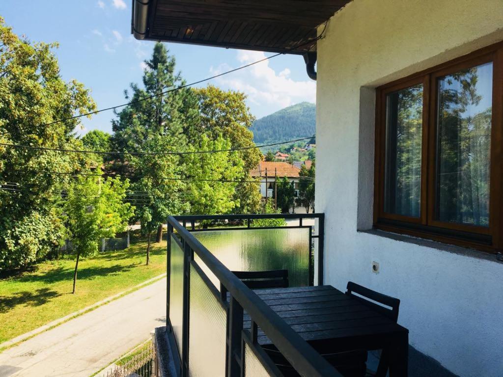 Apartments Konak Високо Екстериор снимка